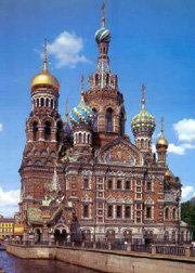 San Petersburgo (en la imagen) unida a Madrid, dos veces por semana con Iberia